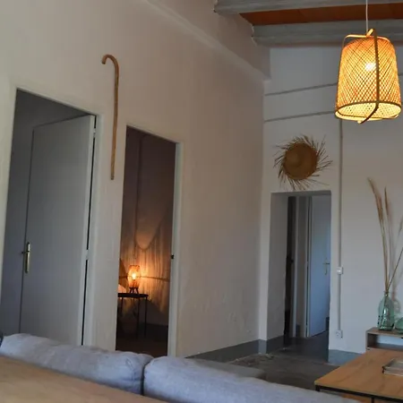 Masia Estorach Holiday home *