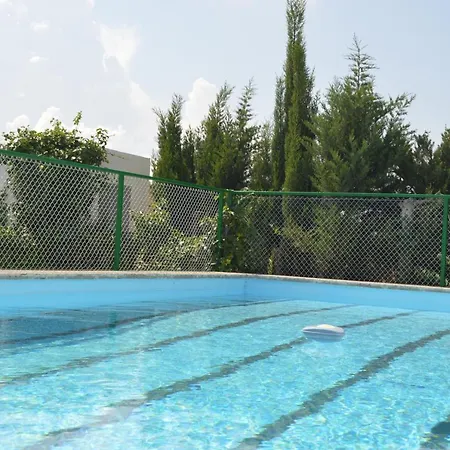 בית נופש Masia Estorach *